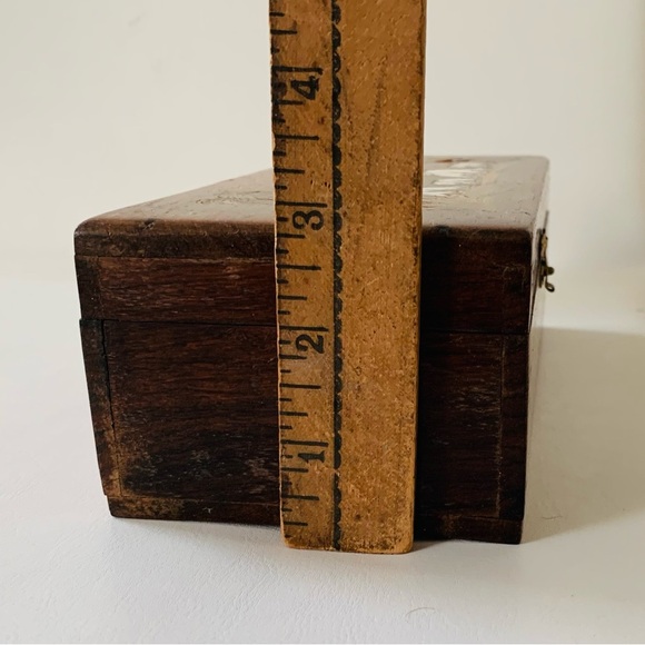 Wooden box - Picture 5 of 11